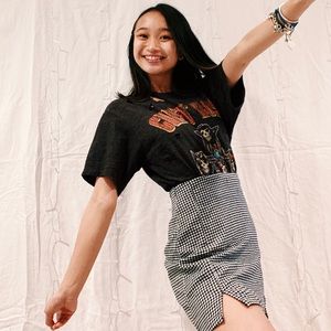 distressed guns n’ roses tee